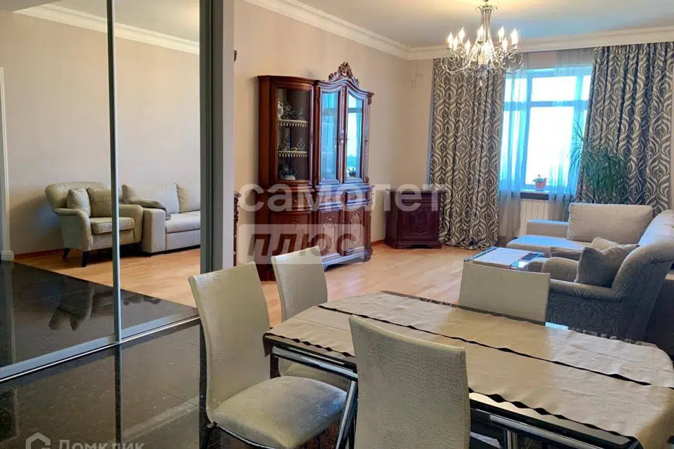 Продаётся 2-комнатная квартира, 60 м²