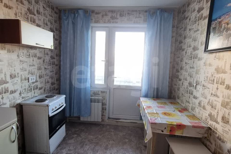 Продаётся 1-комнатная квартира, 35.6 м²