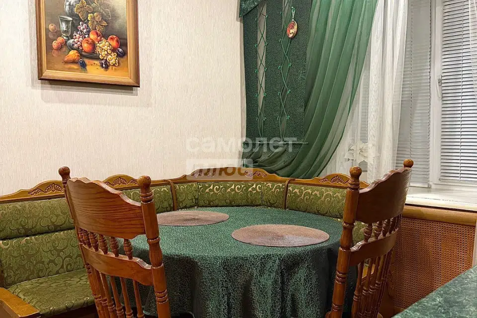 Продаётся 3-комнатная квартира, 73 м²