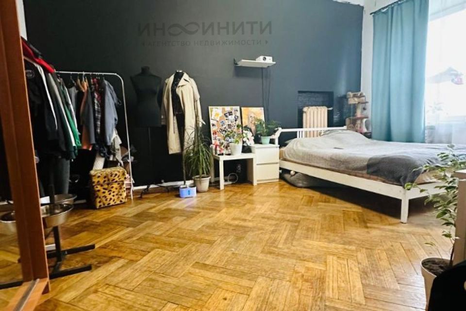 Продаётся 5-комнатная квартира, 94 м²