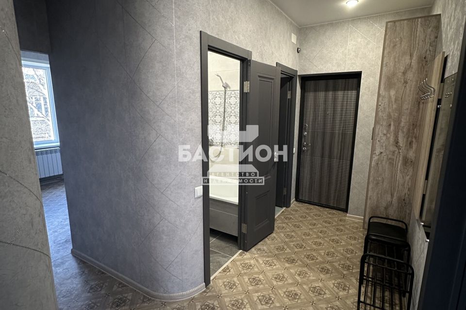 Продаётся 4-комнатная квартира, 70 м²