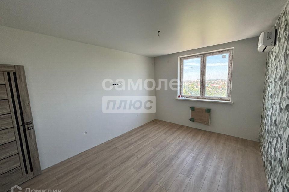 Продаётся 1-комнатная квартира, 42 м²