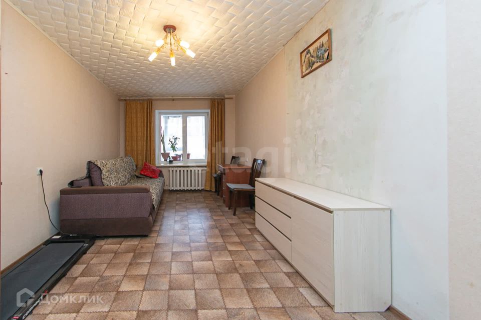 Продаётся 1-комнатная квартира, 40.2 м²