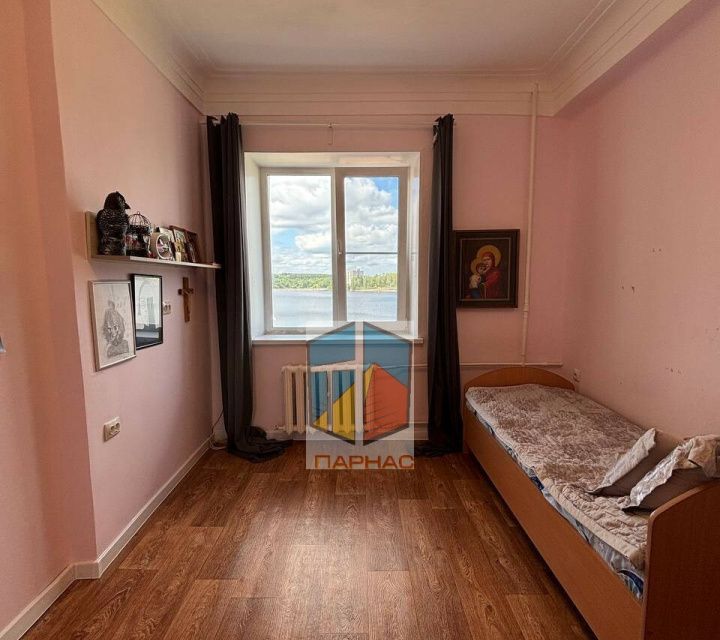 Продаётся 2-комнатная квартира, 53.5 м²