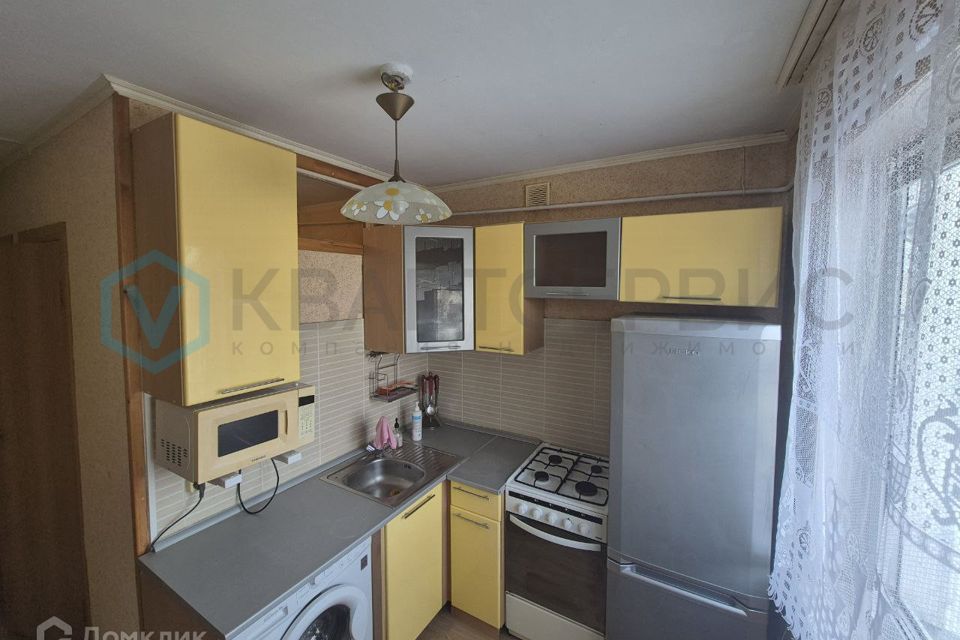 Продаётся 3-комнатная квартира, 49.2 м²