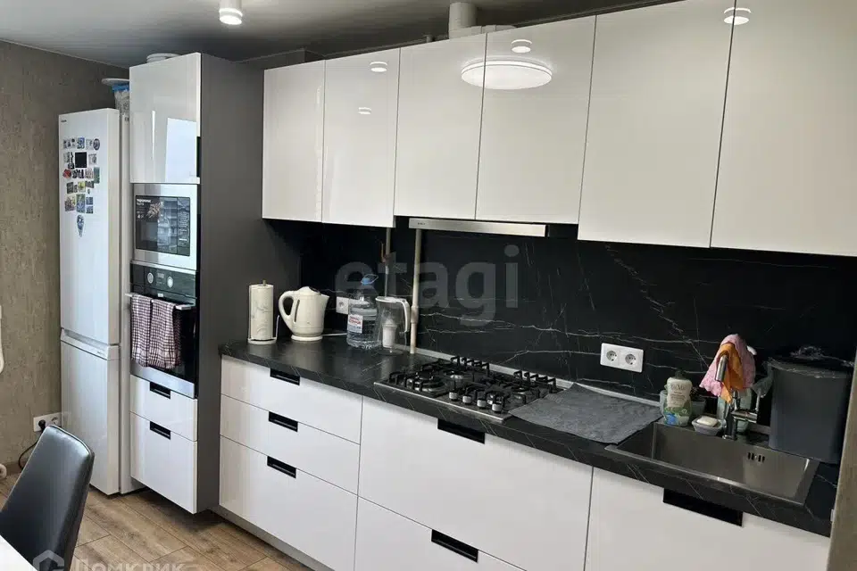 Продаётся 1-комнатная квартира, 40 м²