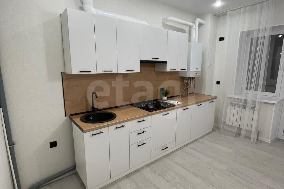 Продаётся 1-комнатная квартира, 41.6 м²
