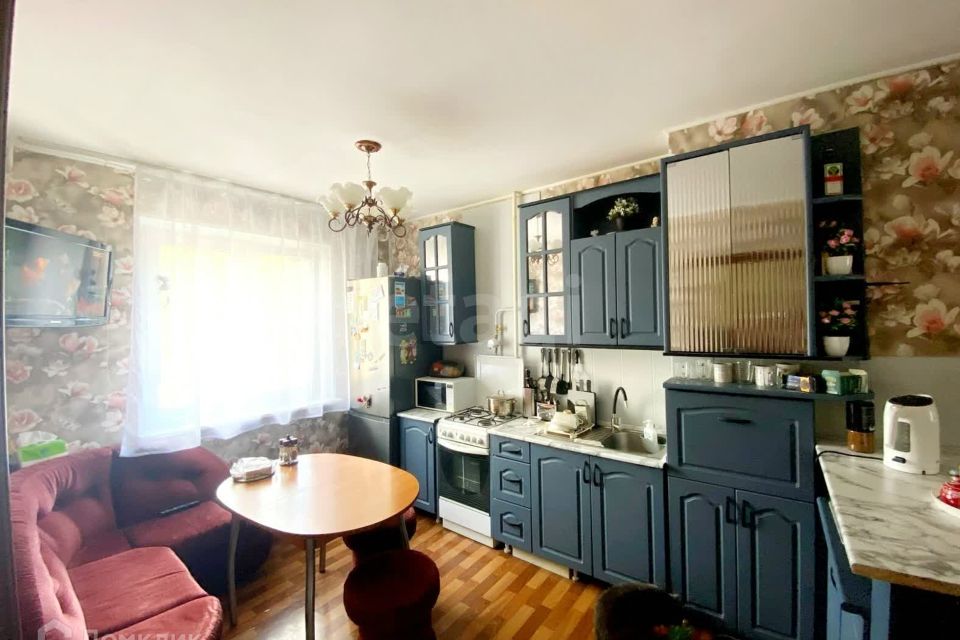 Продаётся 3-комнатная квартира, 59.8 м²
