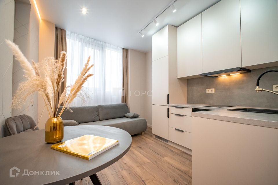 Продаётся 1-комнатная квартира, 38 м²