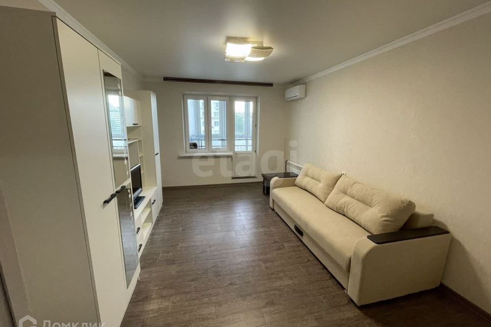 Сдаётся 1-комнатная квартира, 38 м²
