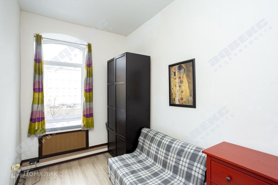 Продаётся комната в 7-комн. квартире, 12 м²