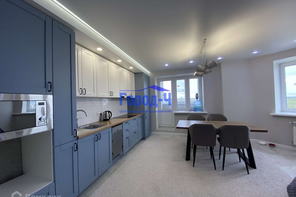 Продаётся 3-комнатная квартира, 82.75 м²
