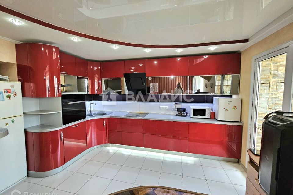 Продаётся 2-комнатная квартира, 61 м²