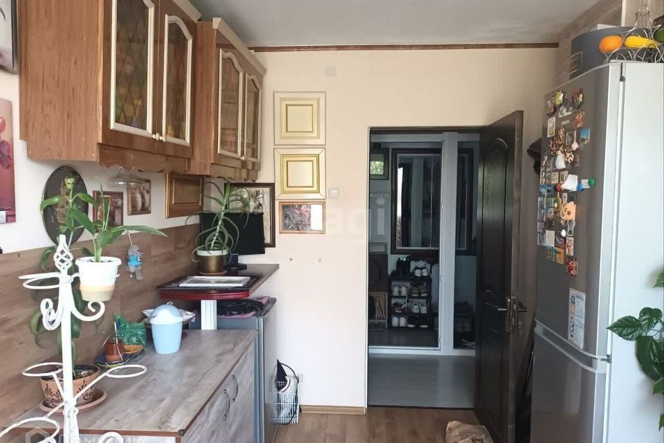 Продаётся 4-комнатная квартира, 73.9 м²