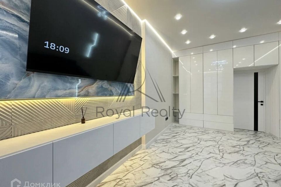 Сдаётся 3-комнатная квартира, 102 м²