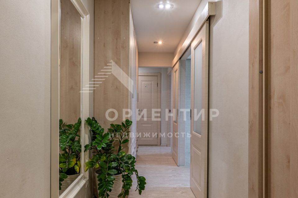 Продаётся 3-комнатная квартира, 57.7 м²