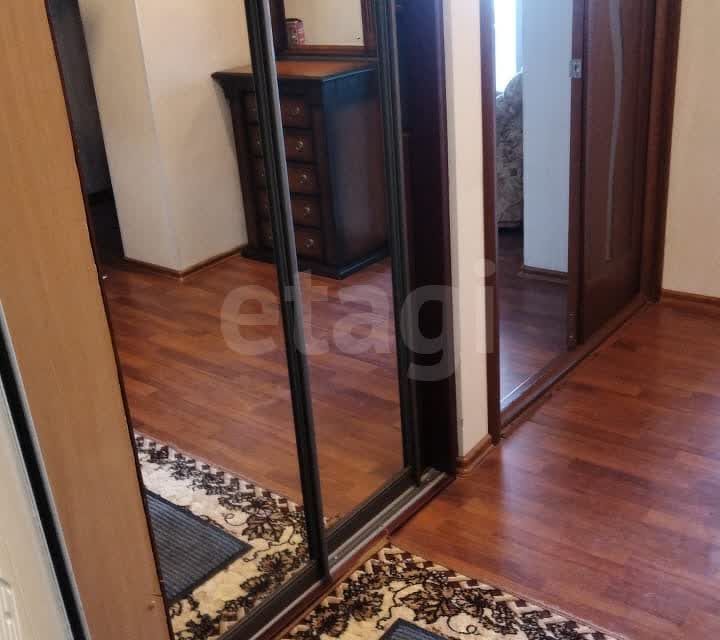 Сдаётся 2-комнатная квартира, 56 м²
