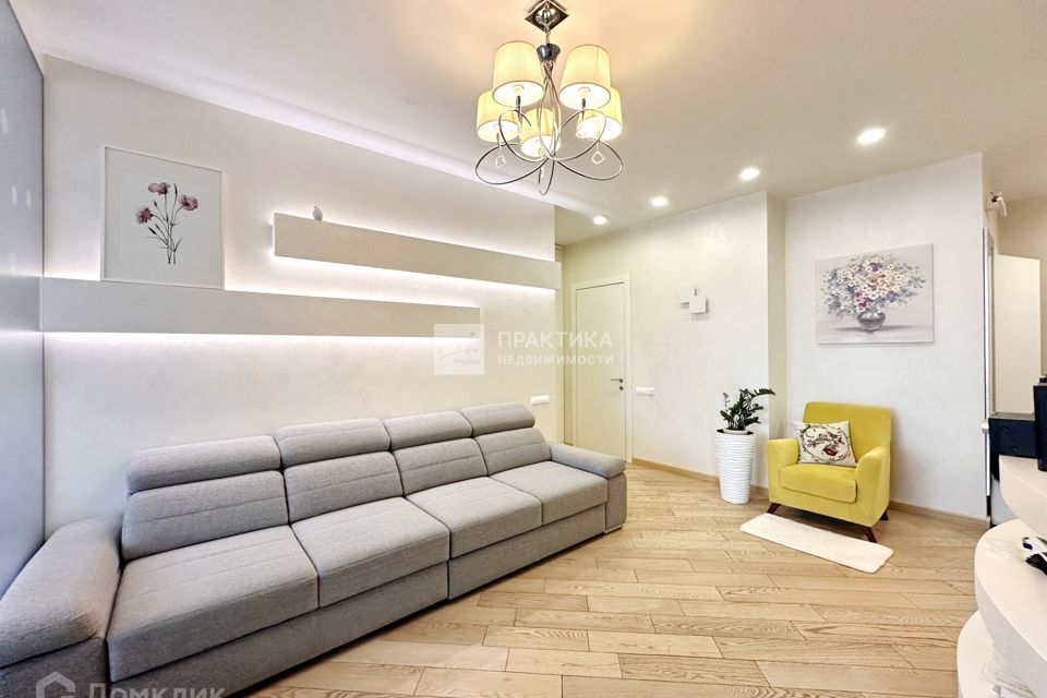 Продаётся 2-комнатная квартира, 85.9 м²