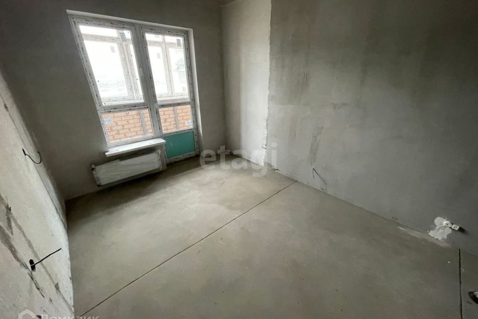 Продаётся 1-комнатная квартира, 42 м²
