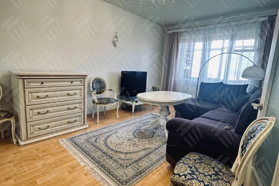 Продаётся 3-комнатная квартира, 70 м²