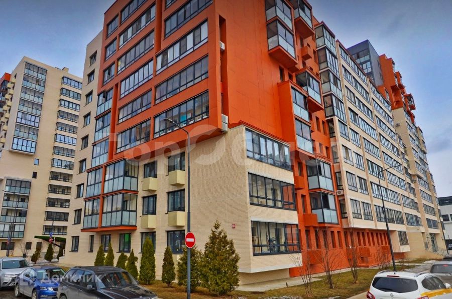 Продаётся 1-комнатная квартира, 48.7 м²