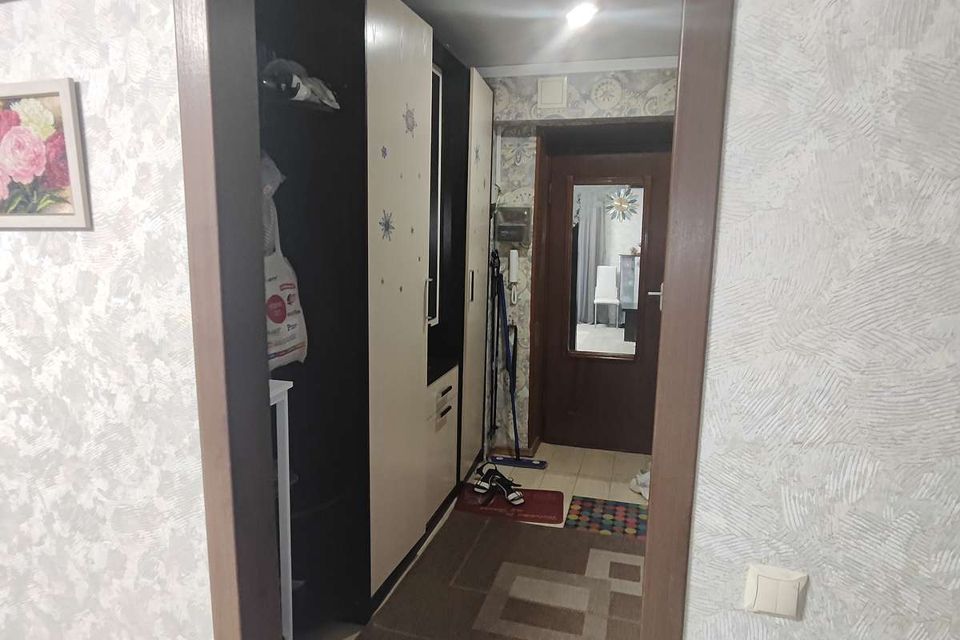 Продаётся 4-комнатная квартира, 85 м²
