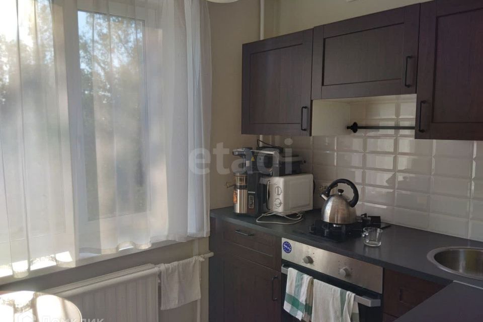 Продаётся 1-комнатная квартира, 35.2 м²