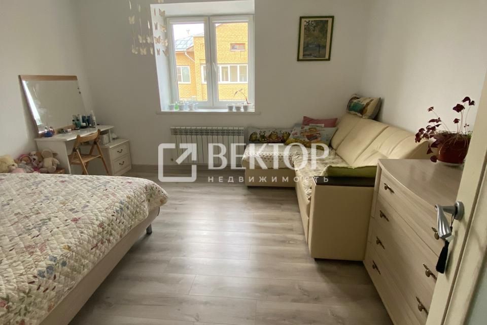 Продаётся 2-комнатная квартира, 56.5 м²