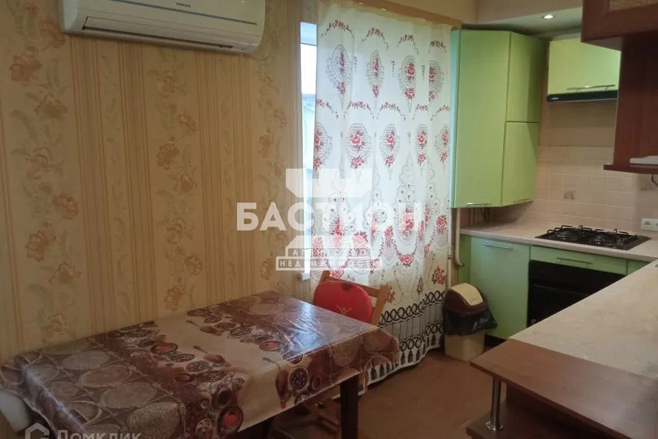 Продаётся 3-комнатная квартира, 55 м²