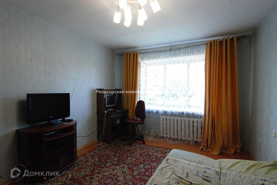 Сдаётся 2-комнатная квартира, 50.2 м²