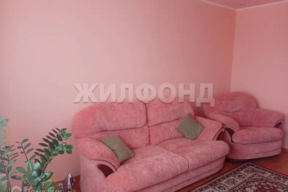 Продаётся 3-комнатная квартира, 65.7 м²