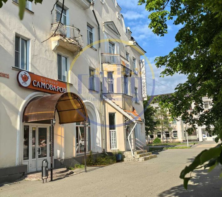 Продаётся 2-комнатная квартира, 57.2 м²