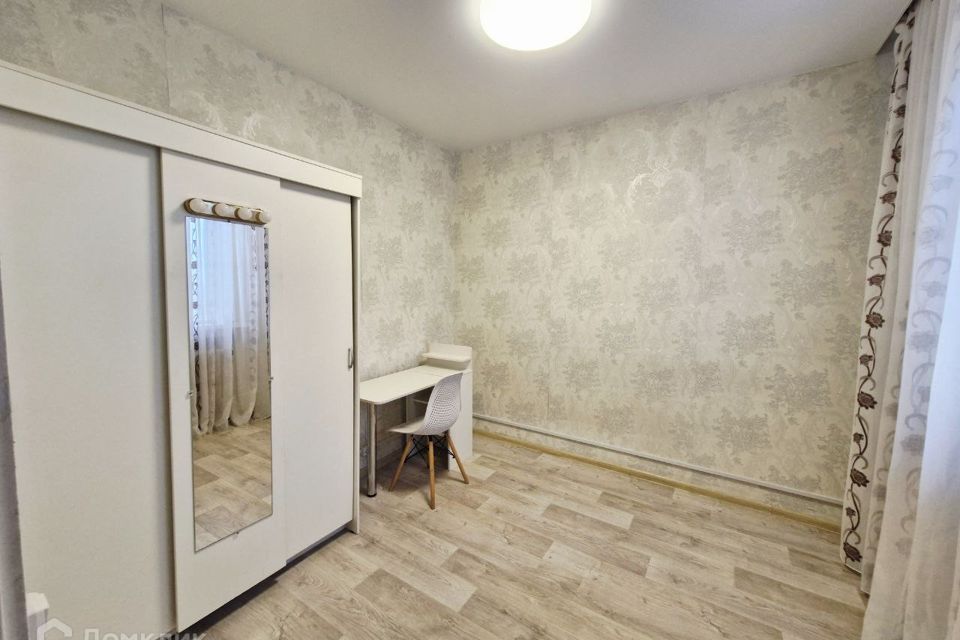 Продаётся 4-комнатная квартира, 89.6 м²