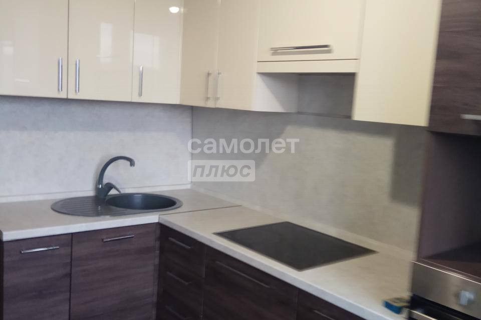 Продаётся 2-комнатная квартира, 56.6 м²