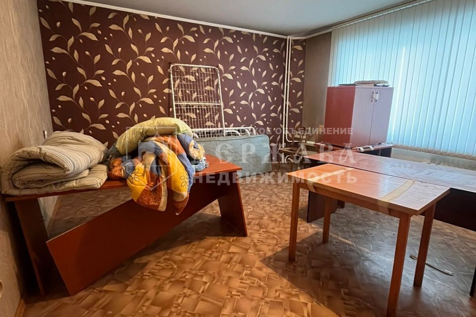 Продаётся 3-комнатная квартира, 64.8 м²