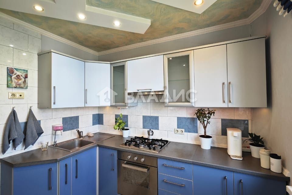 Продаётся 4-комнатная квартира, 83 м²