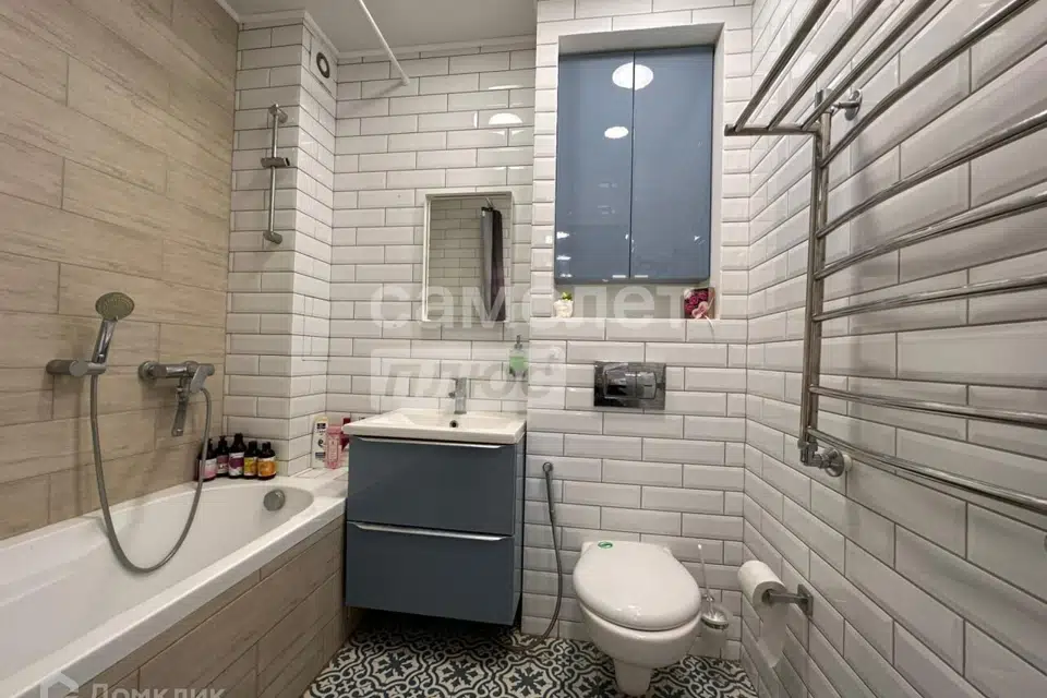 Продаётся 2-комнатная квартира, 70 м²