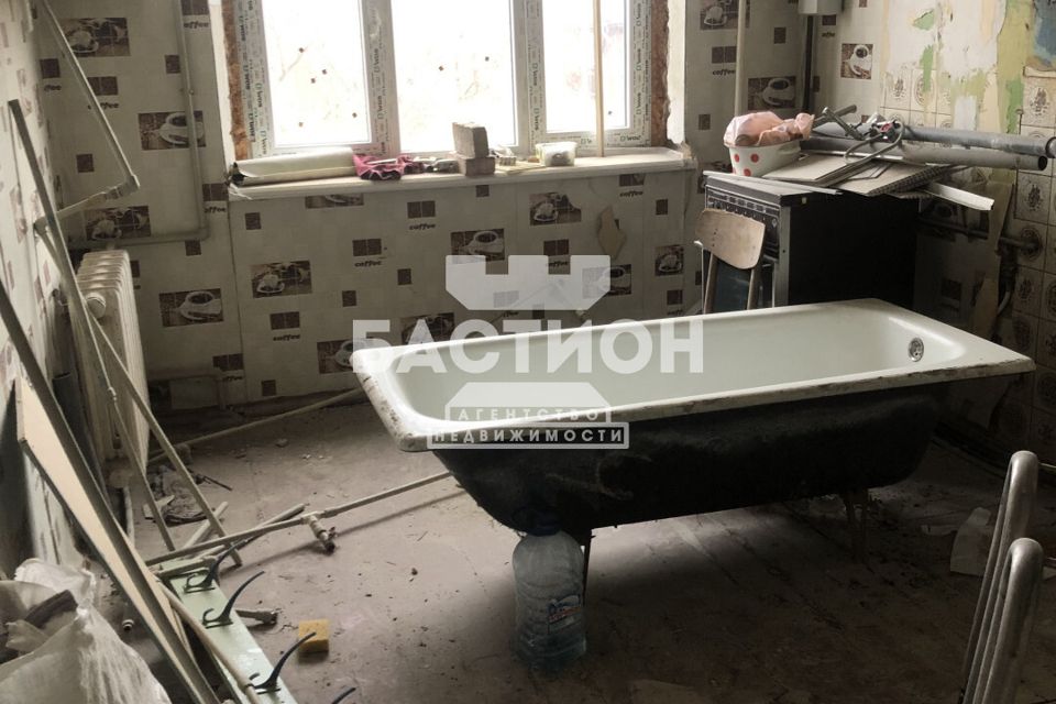 Продаётся 1-комнатная квартира, 42 м²