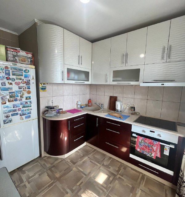 Продаётся 3-комнатная квартира, 70.2 м²