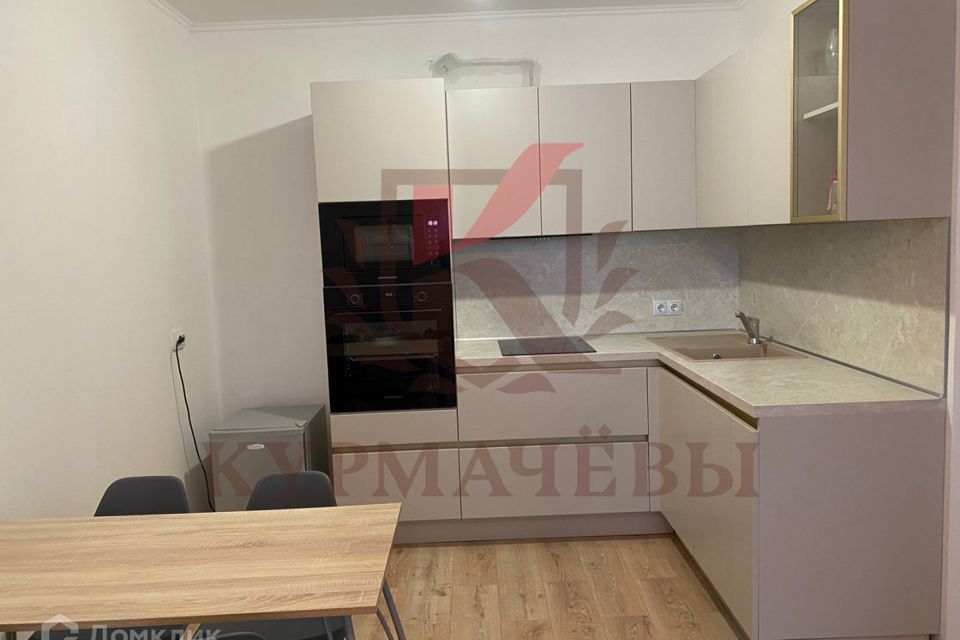 Продаётся 2-комнатная квартира, 63.8 м²
