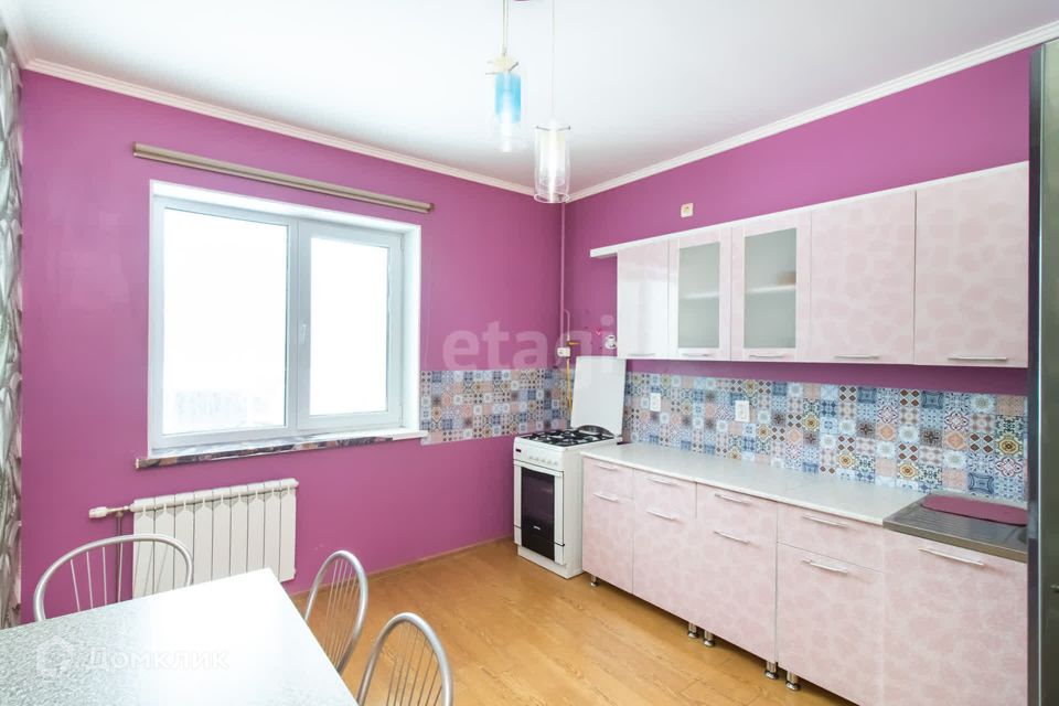 Продаётся 2-комнатная квартира, 61 м²