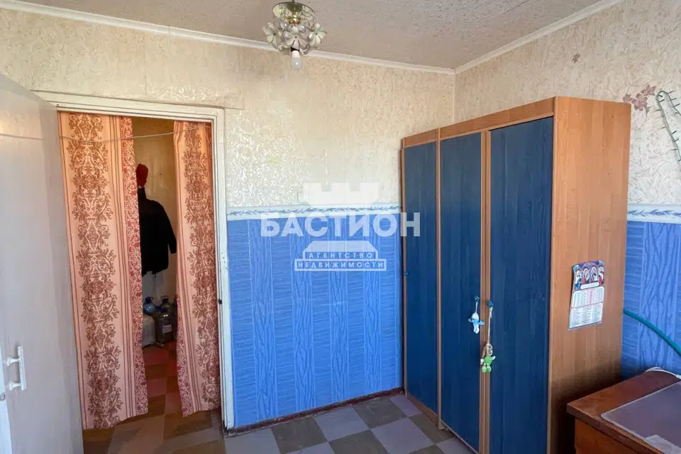 Продаётся 3-комнатная квартира, 60.5 м²
