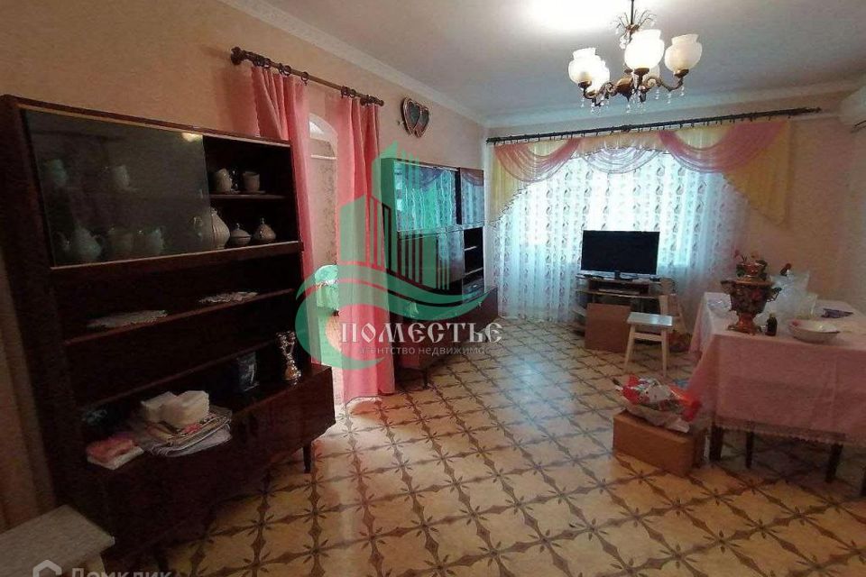 Продаётся 2-комнатная квартира, 43.7 м²