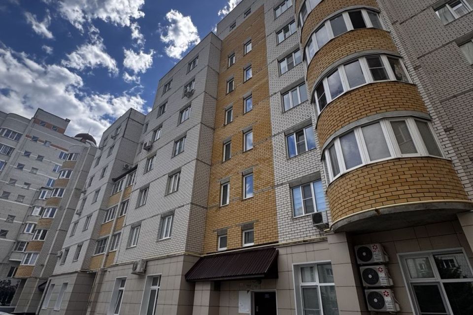 Продаётся 2-комнатная квартира, 70 м²