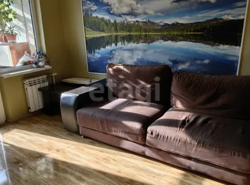 Продаётся 3-комнатная квартира, 63 м²