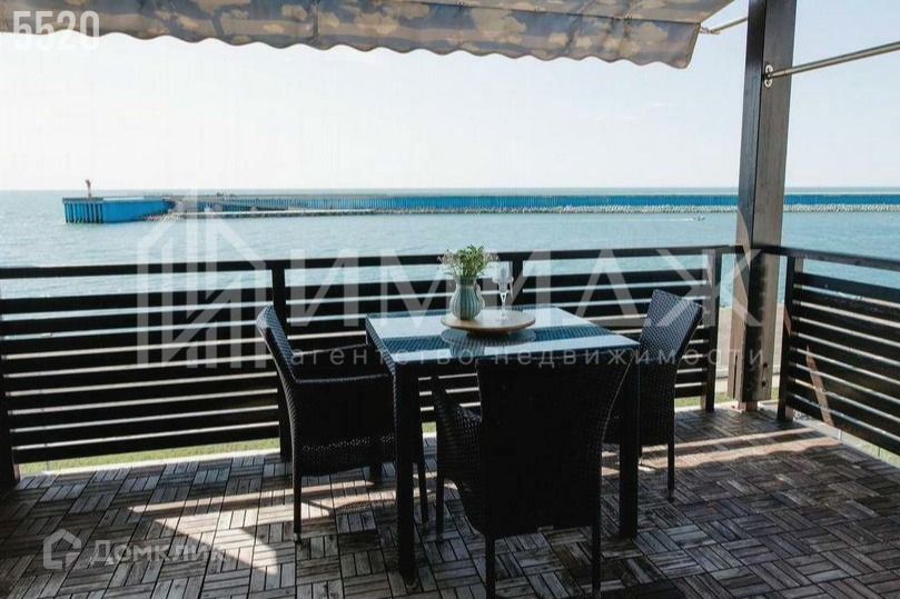 Продаётся 1-комнатная квартира, 55 м²