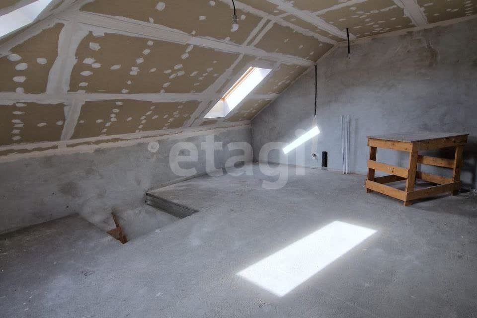 Продаётся 2-комнатная квартира, 66.1 м²