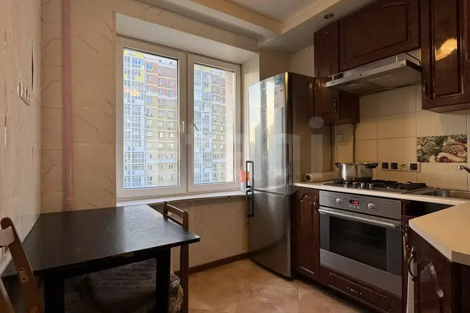 Продаётся 3-комнатная квартира, 56.5 м²