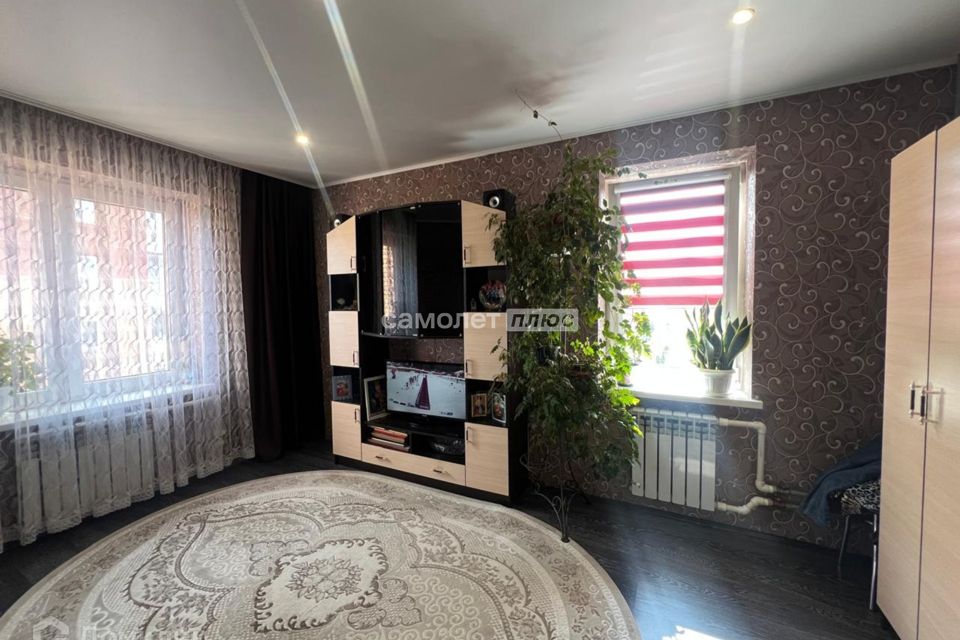 Продаётся 2-комнатная квартира, 58.6 м²