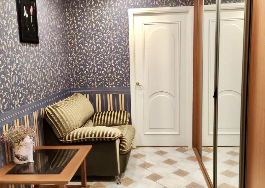 Сдаётся 2-комнатная квартира, 63 м²
